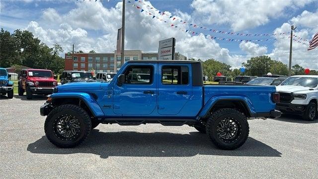 new 2024 Jeep Gladiator car, priced at $43,479