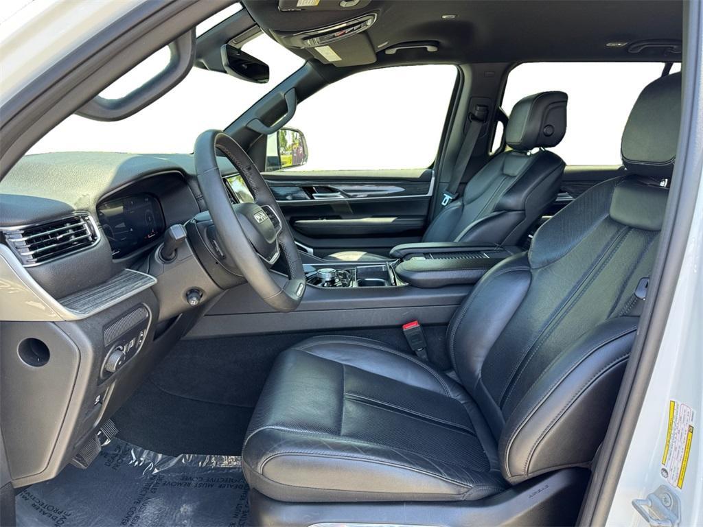 used 2022 Jeep Wagoneer car, priced at $40,395