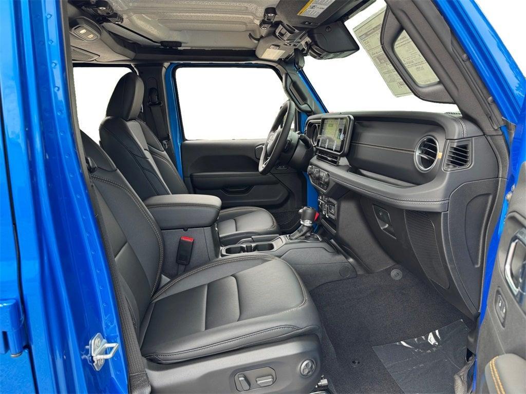 new 2025 Jeep Gladiator car, priced at $44,066