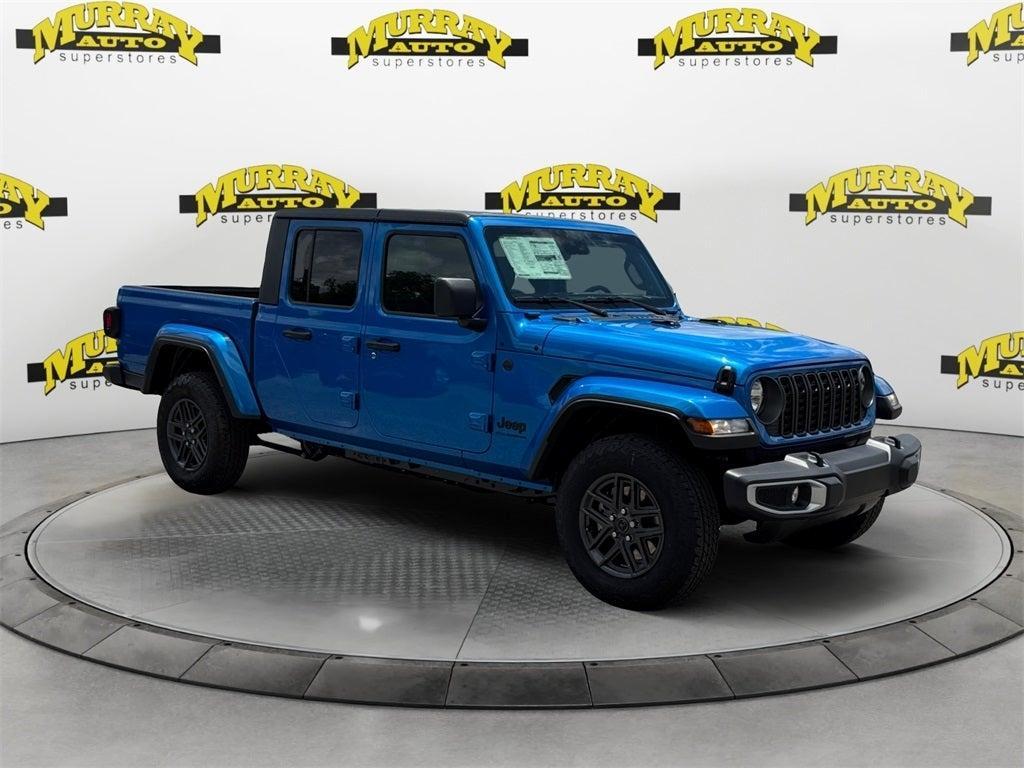 new 2025 Jeep Gladiator car, priced at $47,521