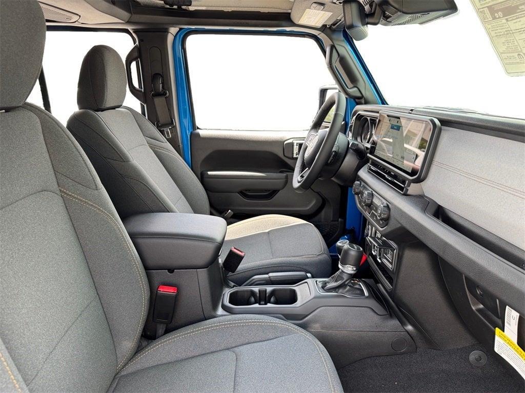 new 2025 Jeep Gladiator car, priced at $47,521
