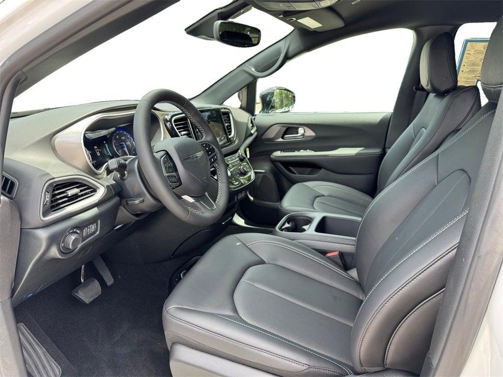 new 2025 Chrysler Voyager car, priced at $38,433