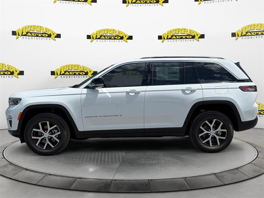 new 2025 Jeep Grand Cherokee car, priced at $41,311