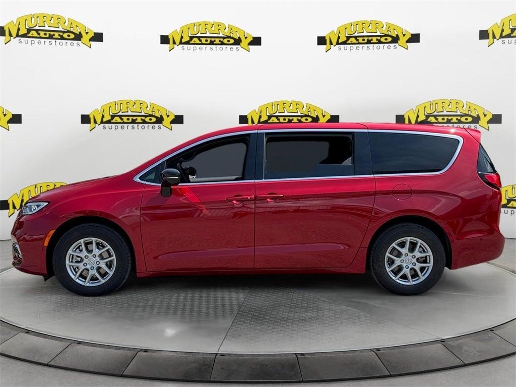 new 2025 Chrysler Pacifica car, priced at $48,172