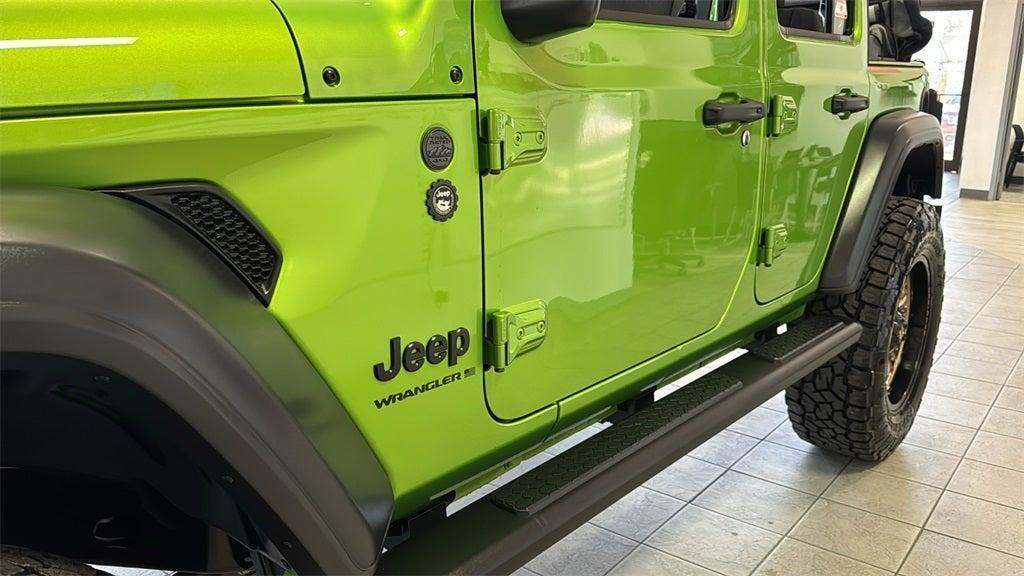 new 2025 Jeep Wrangler car, priced at $55,345