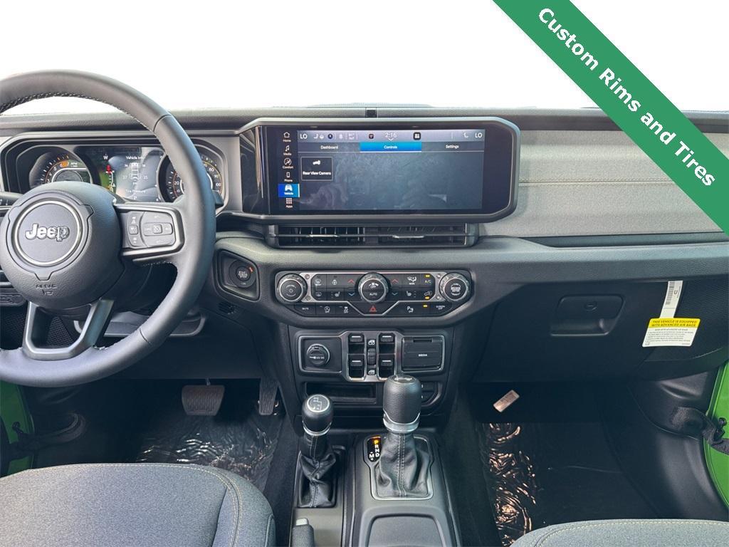 new 2025 Jeep Wrangler car, priced at $54,952