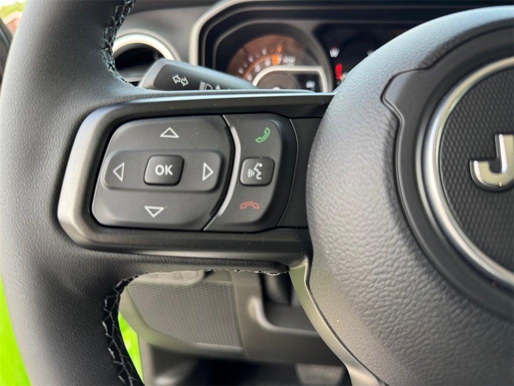 new 2025 Jeep Gladiator car, priced at $46,222