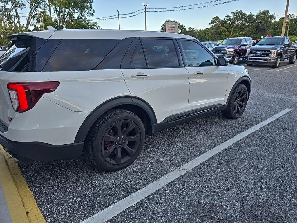 used 2022 Ford Explorer car, priced at $39,088