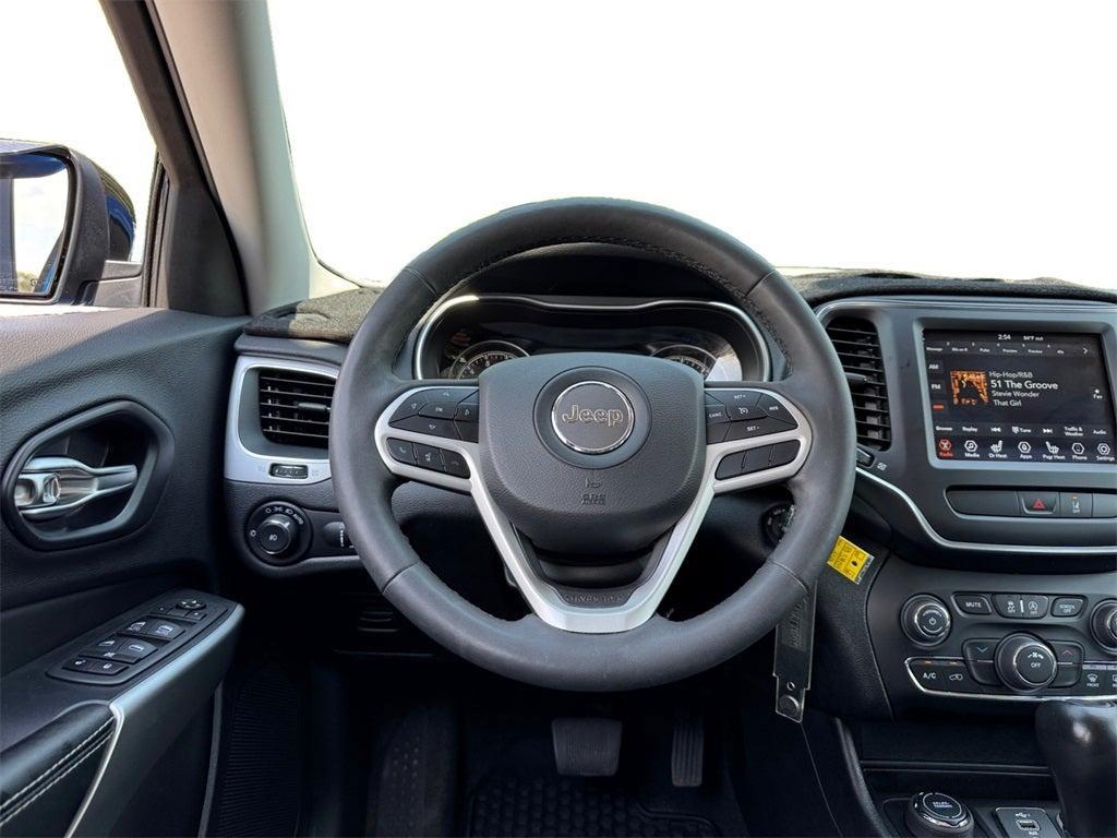 used 2022 Jeep Cherokee car, priced at $20,972
