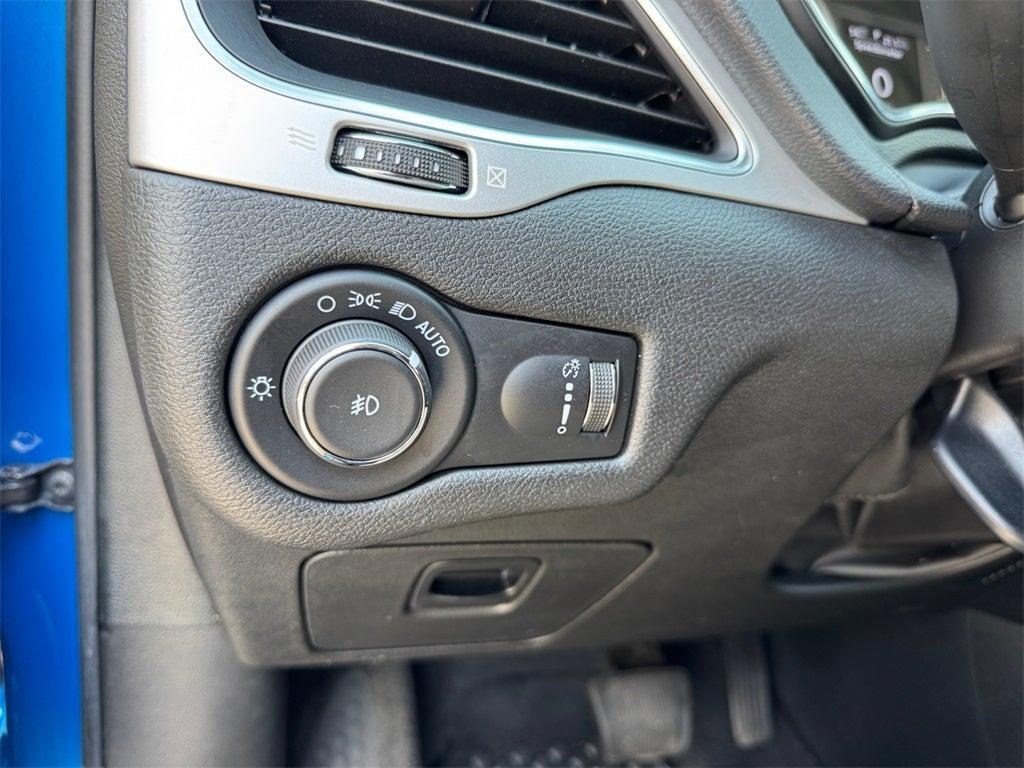 used 2022 Jeep Cherokee car, priced at $20,972