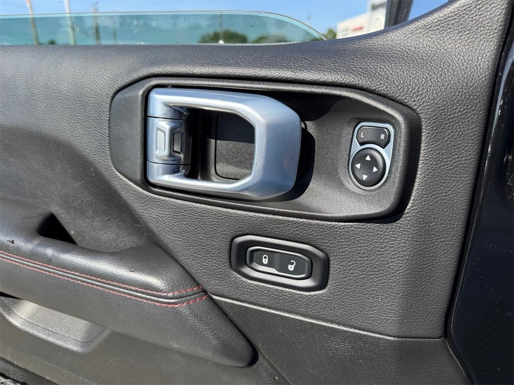 used 2022 Jeep Wrangler Unlimited car, priced at $35,034