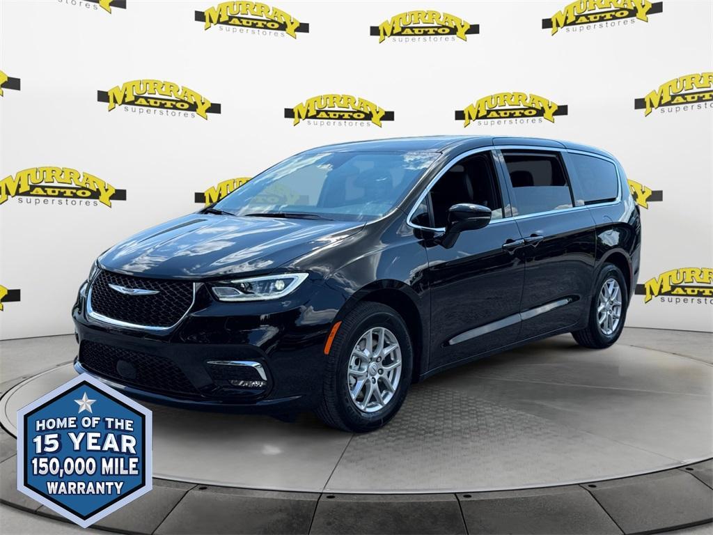 new 2026 Chrysler Pacifica car, priced at $40,590