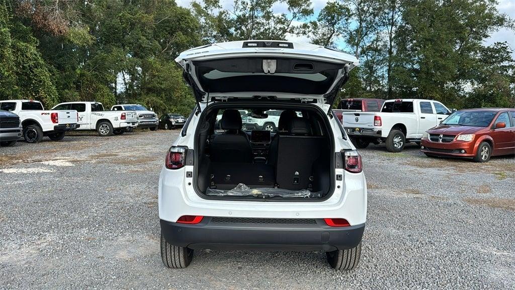 new 2025 Jeep Compass car, priced at $32,266