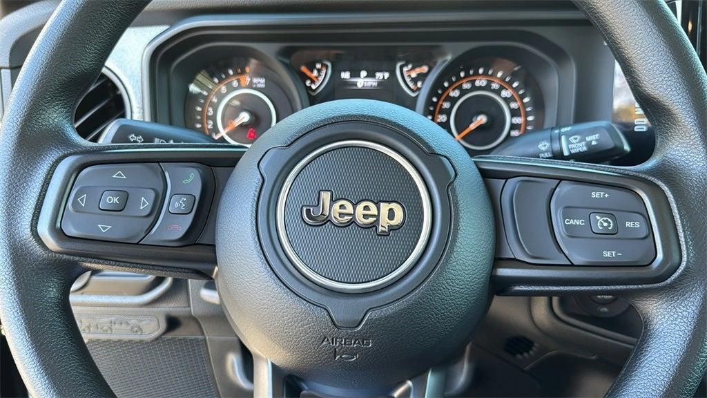 new 2025 Jeep Gladiator car, priced at $41,114