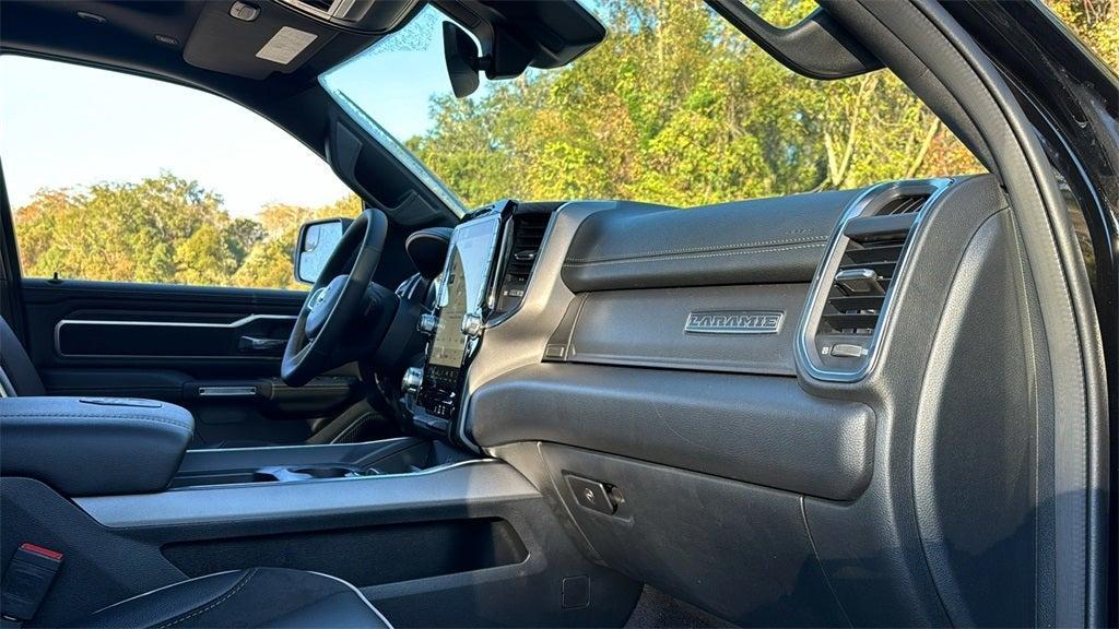 new 2025 Ram 1500 car, priced at $59,660