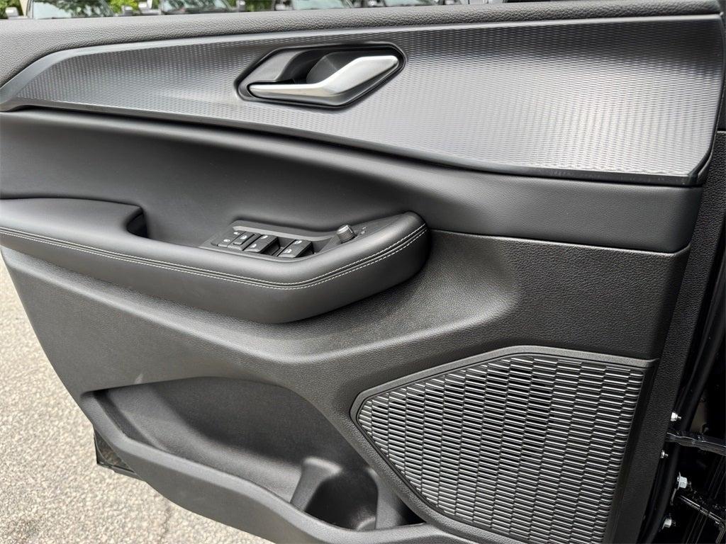 new 2025 Jeep Grand Cherokee L car, priced at $39,018