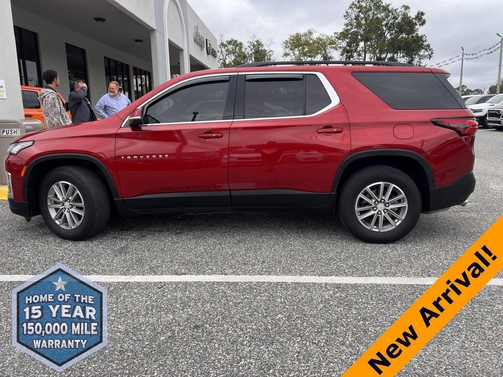 used 2023 Chevrolet Traverse car, priced at $27,629