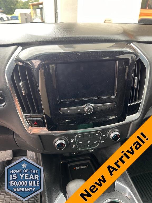 used 2023 Chevrolet Traverse car, priced at $27,629