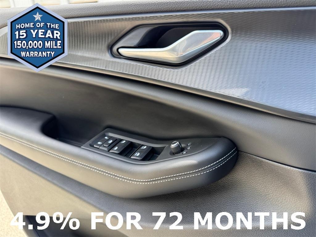 new 2025 Jeep Grand Cherokee car, priced at $38,353