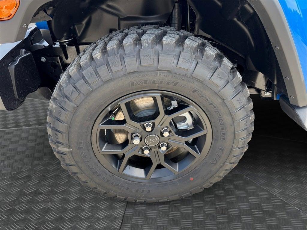 new 2025 Jeep Gladiator car, priced at $42,423