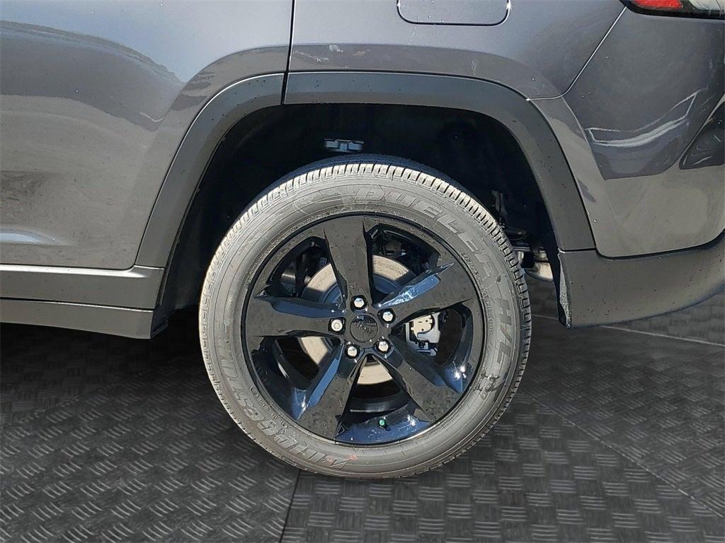 new 2025 Jeep Grand Cherokee car, priced at $38,478