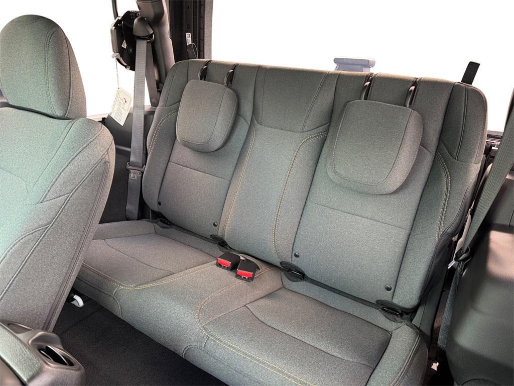 new 2025 Jeep Wrangler car, priced at $33,344