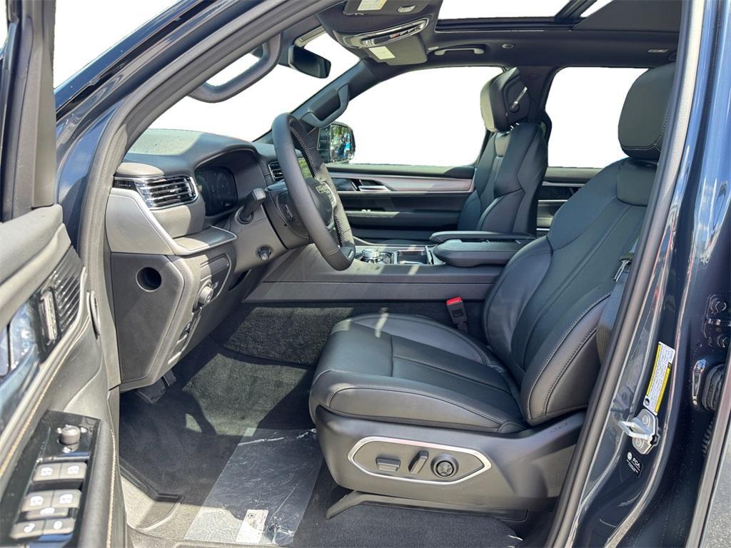 new 2025 Jeep Wagoneer car, priced at $70,998