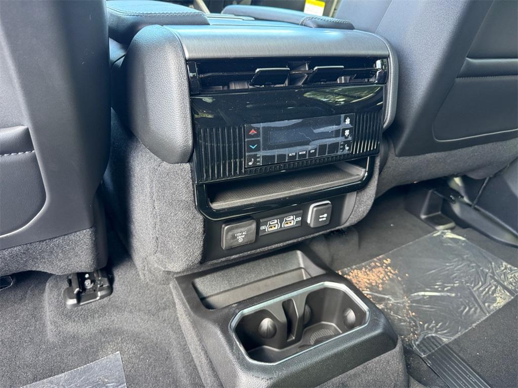 new 2025 Jeep Wagoneer car, priced at $70,998