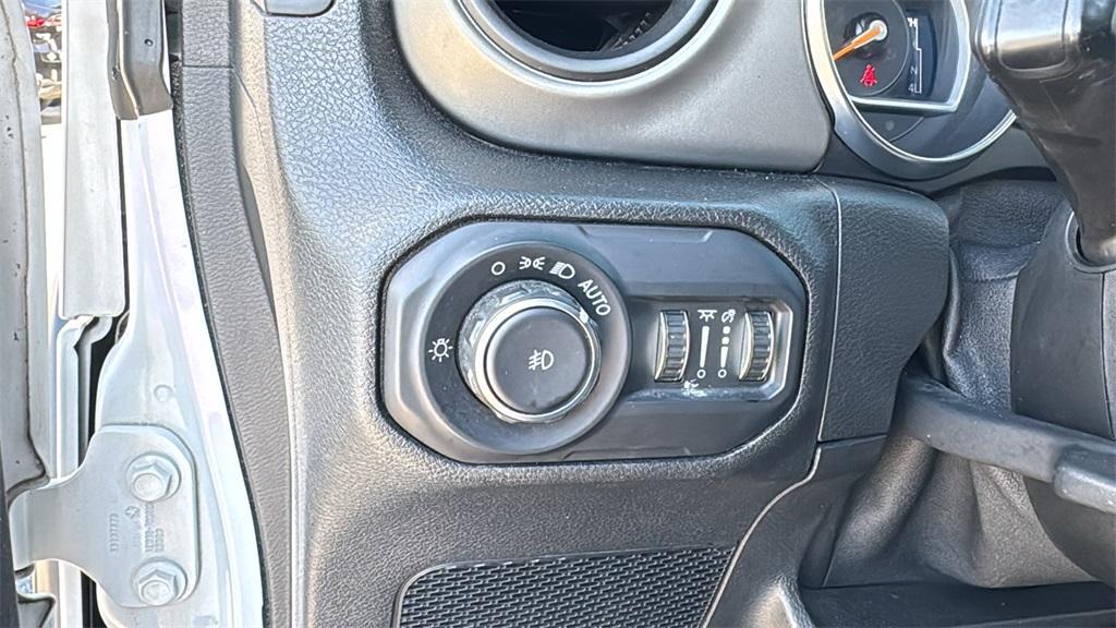 used 2021 Jeep Wrangler Unlimited car, priced at $27,688