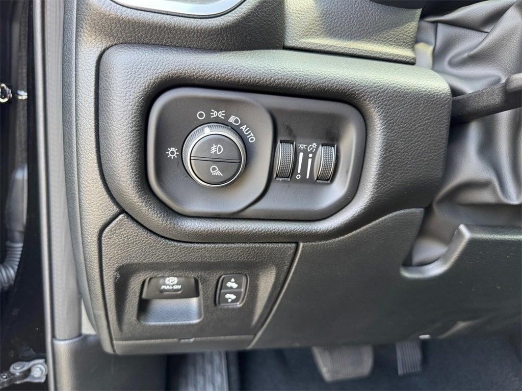 new 2025 Ram 1500 car, priced at $47,675