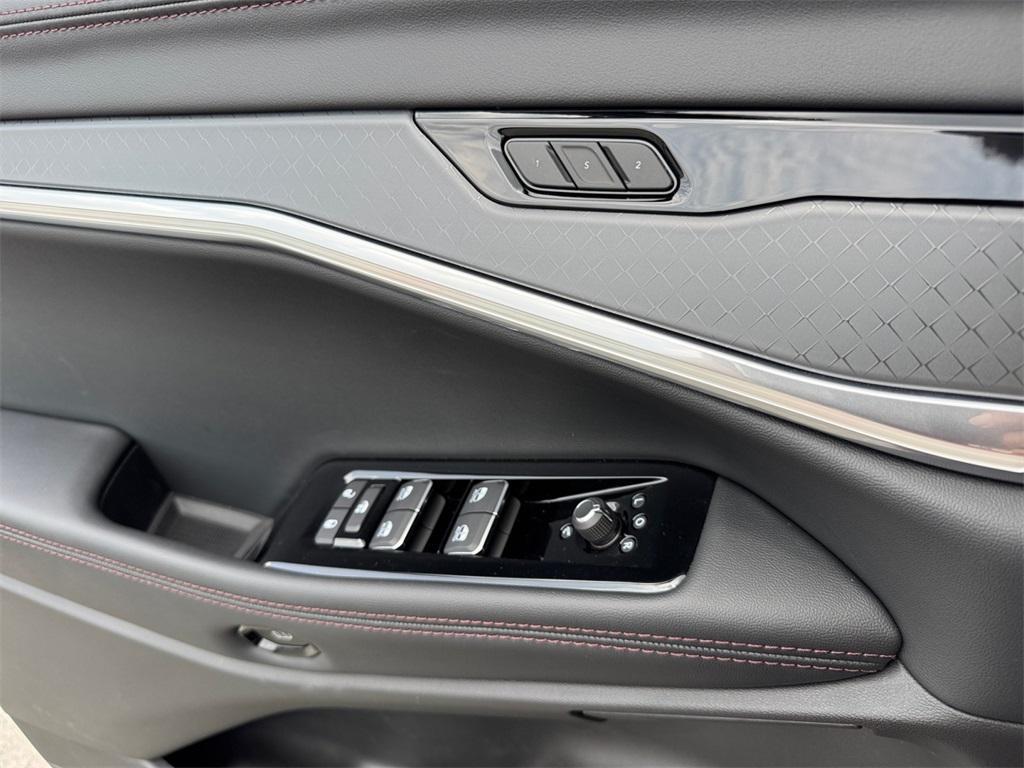 new 2025 Jeep Wagoneer S car, priced at $54,080