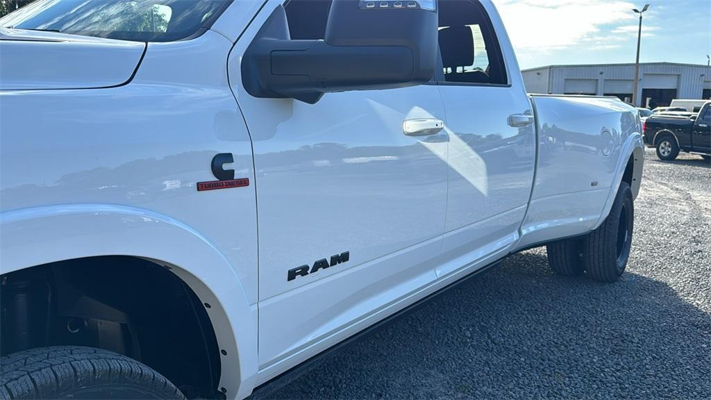 new 2024 Ram 3500 car, priced at $95,175