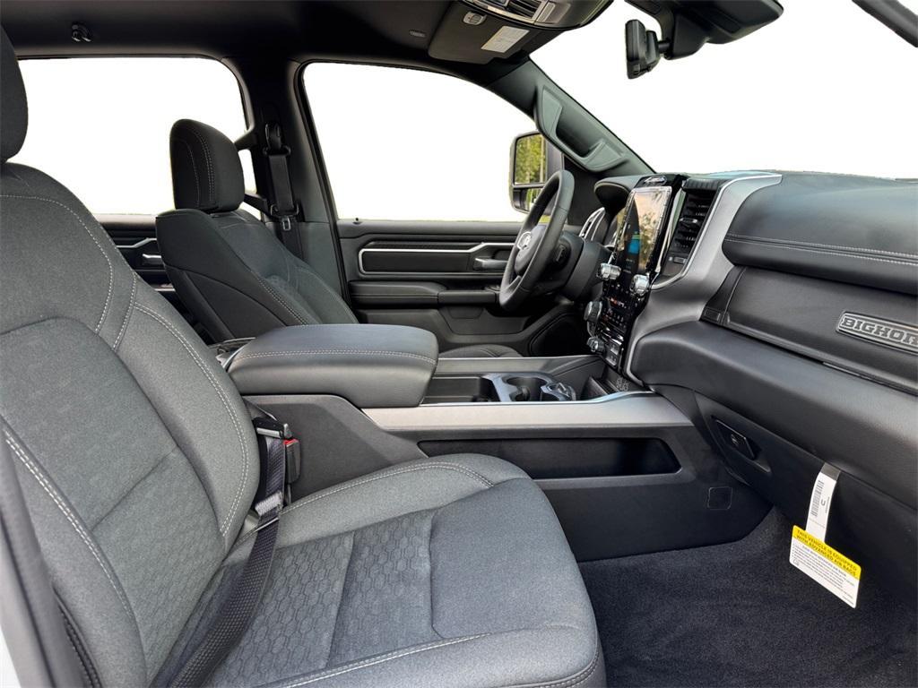 new 2025 Ram 1500 car, priced at $61,013