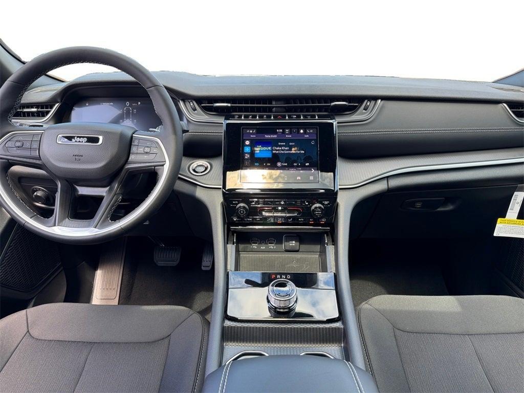 new 2025 Jeep Grand Cherokee L car, priced at $38,122