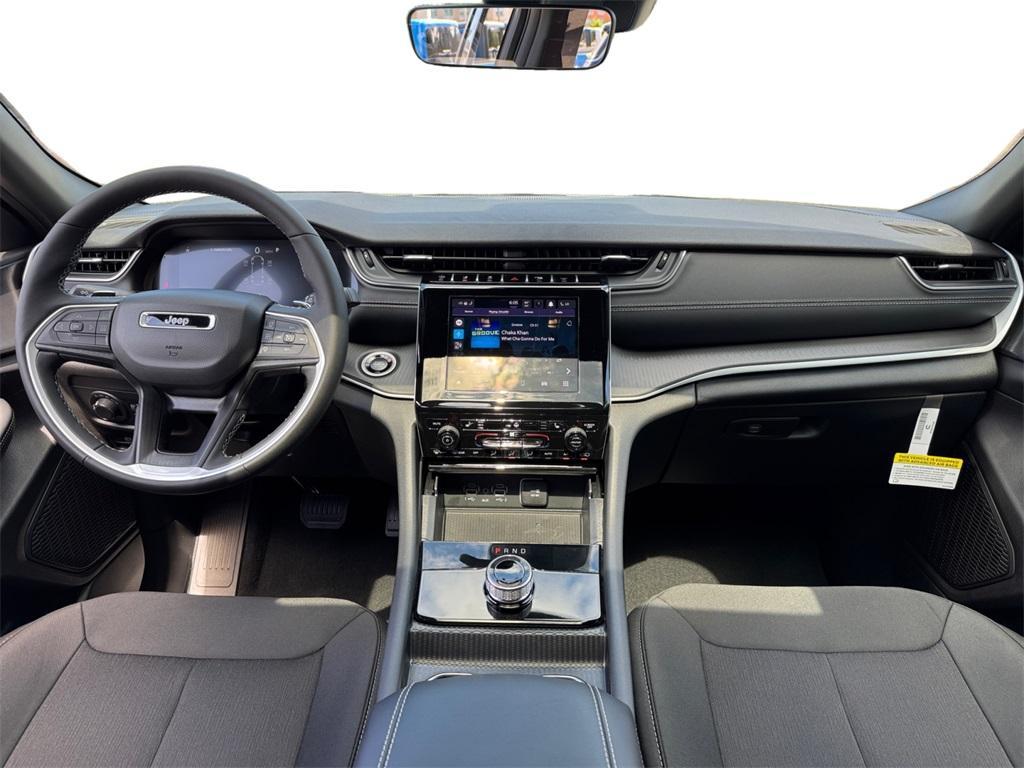new 2025 Jeep Grand Cherokee L car, priced at $35,910