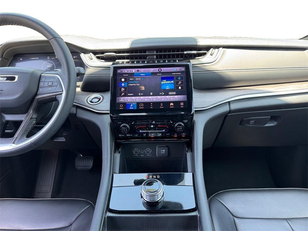 used 2024 Jeep Grand Cherokee car, priced at $34,000
