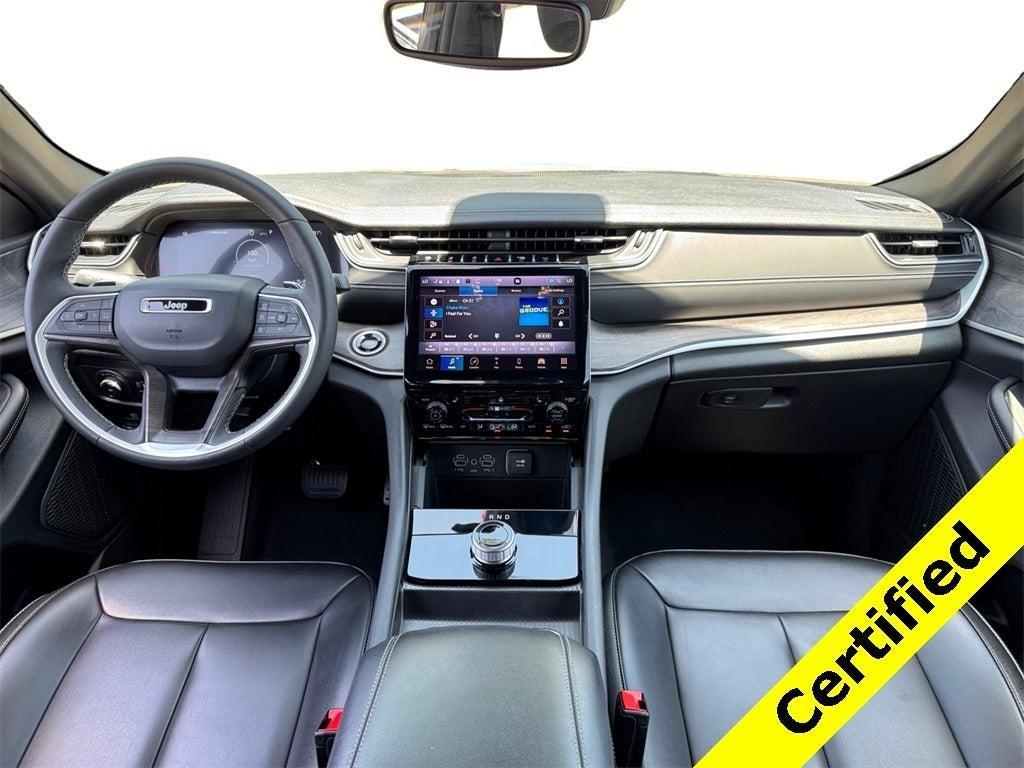 used 2024 Jeep Grand Cherokee car, priced at $29,495