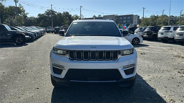 new 2025 Jeep Grand Cherokee car, priced at $47,995