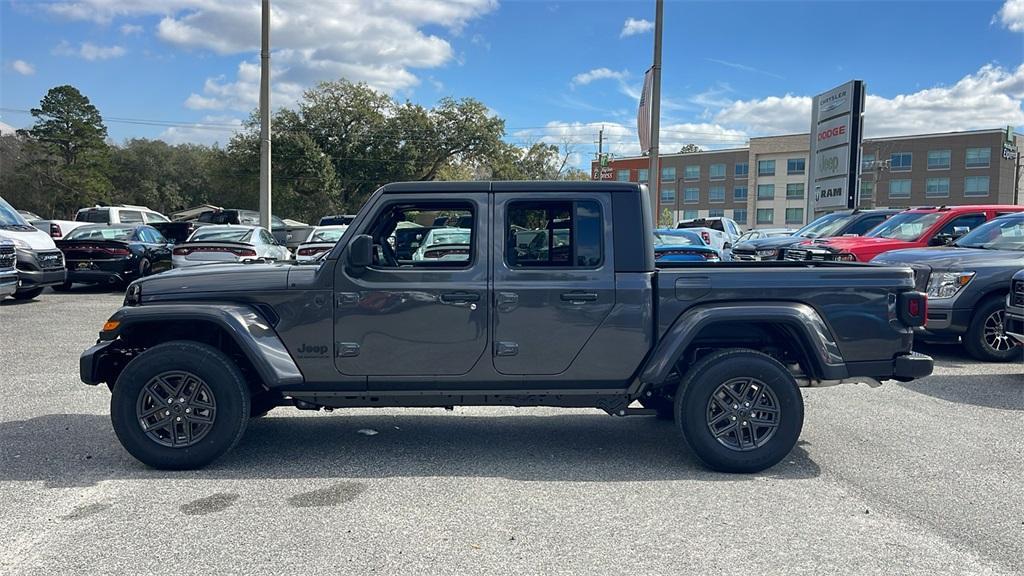 new 2024 Jeep Gladiator car, priced at $51,495