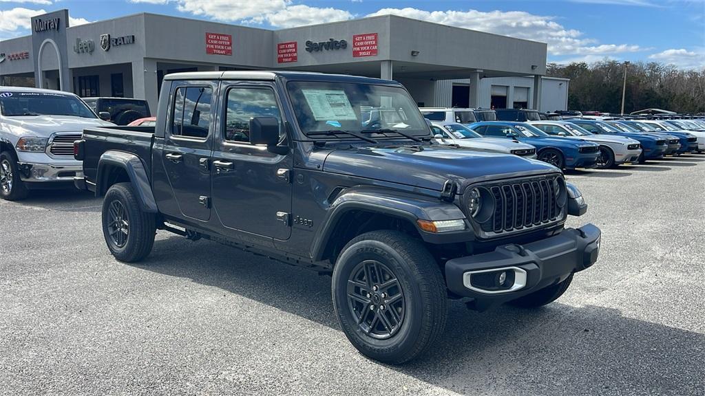 new 2024 Jeep Gladiator car, priced at $47,100