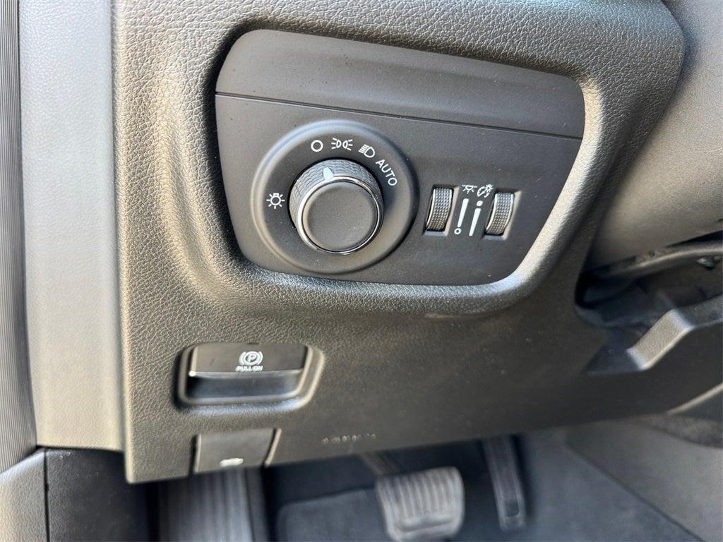 used 2023 Jeep Grand Cherokee L car, priced at $28,941