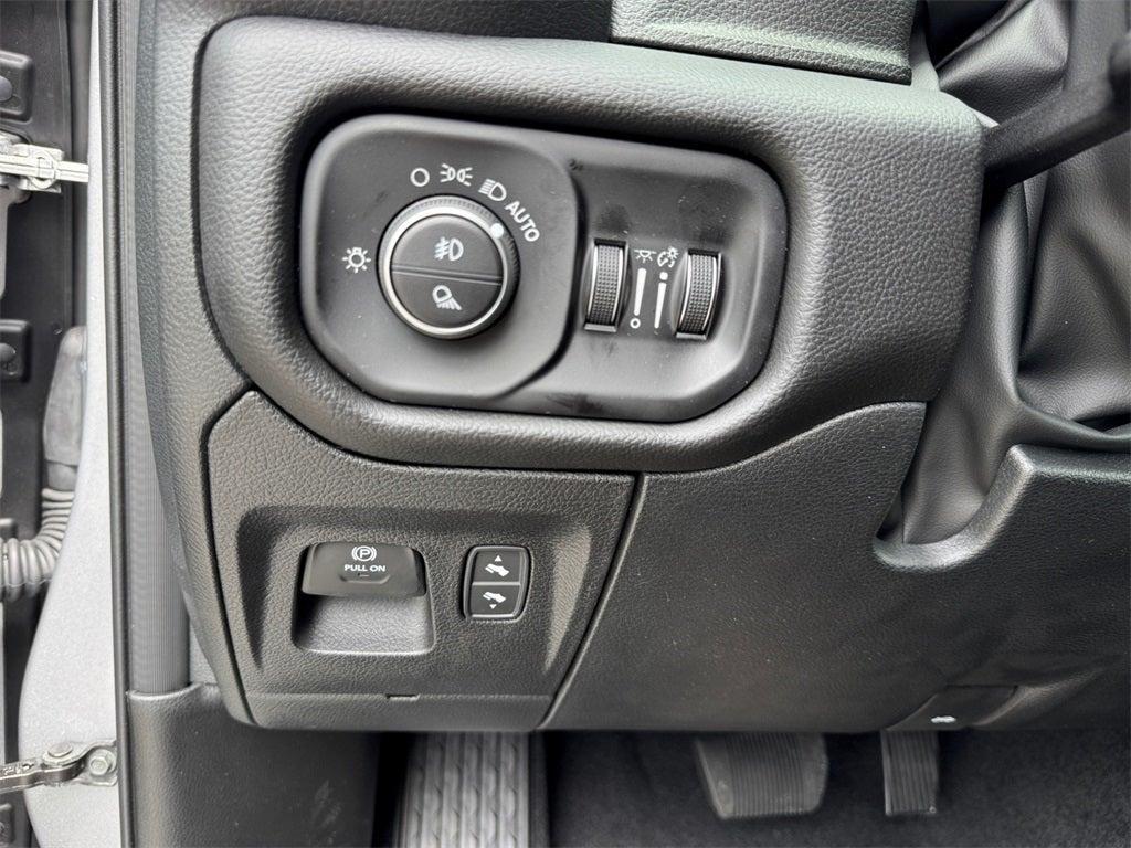 new 2025 Ram 1500 car, priced at $47,722