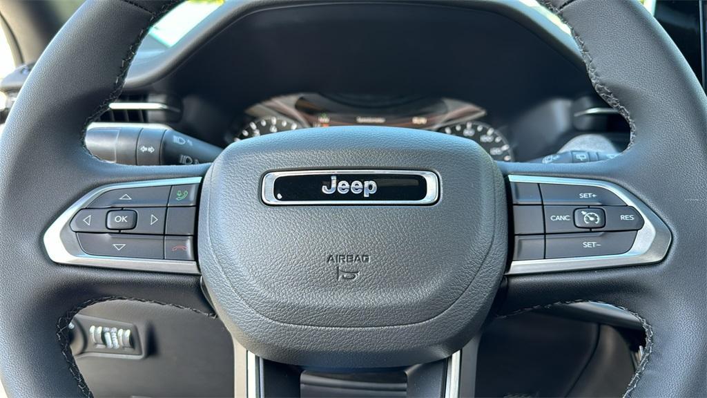 new 2025 Jeep Compass car, priced at $27,765