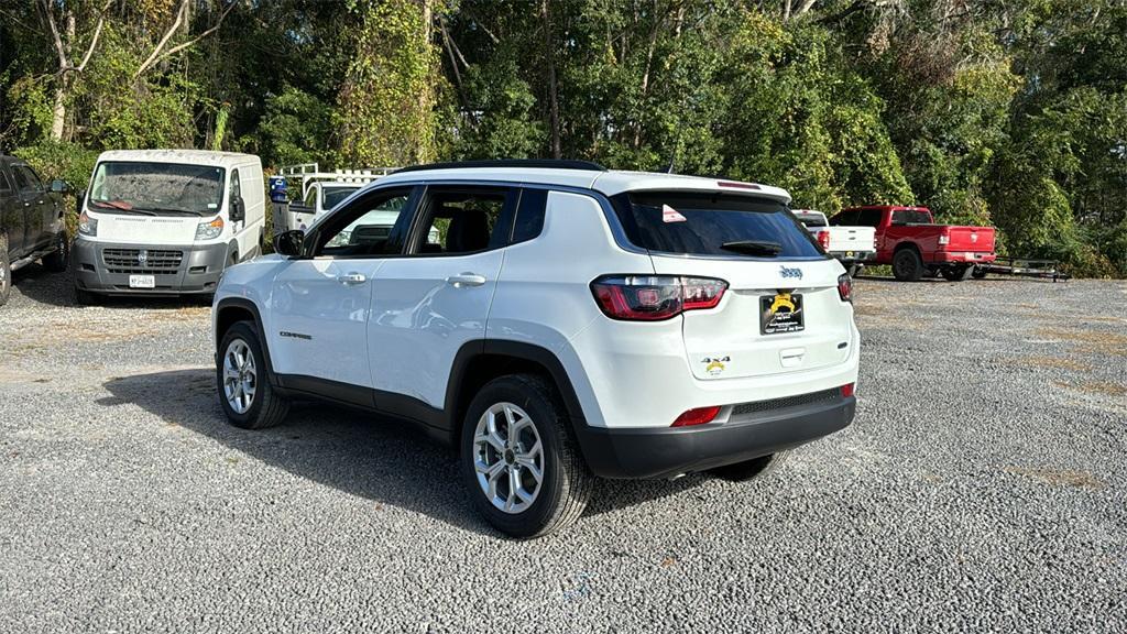 new 2025 Jeep Compass car, priced at $27,765