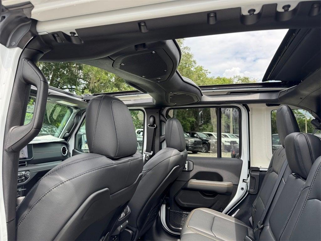 new 2025 Jeep Wrangler car, priced at $49,911
