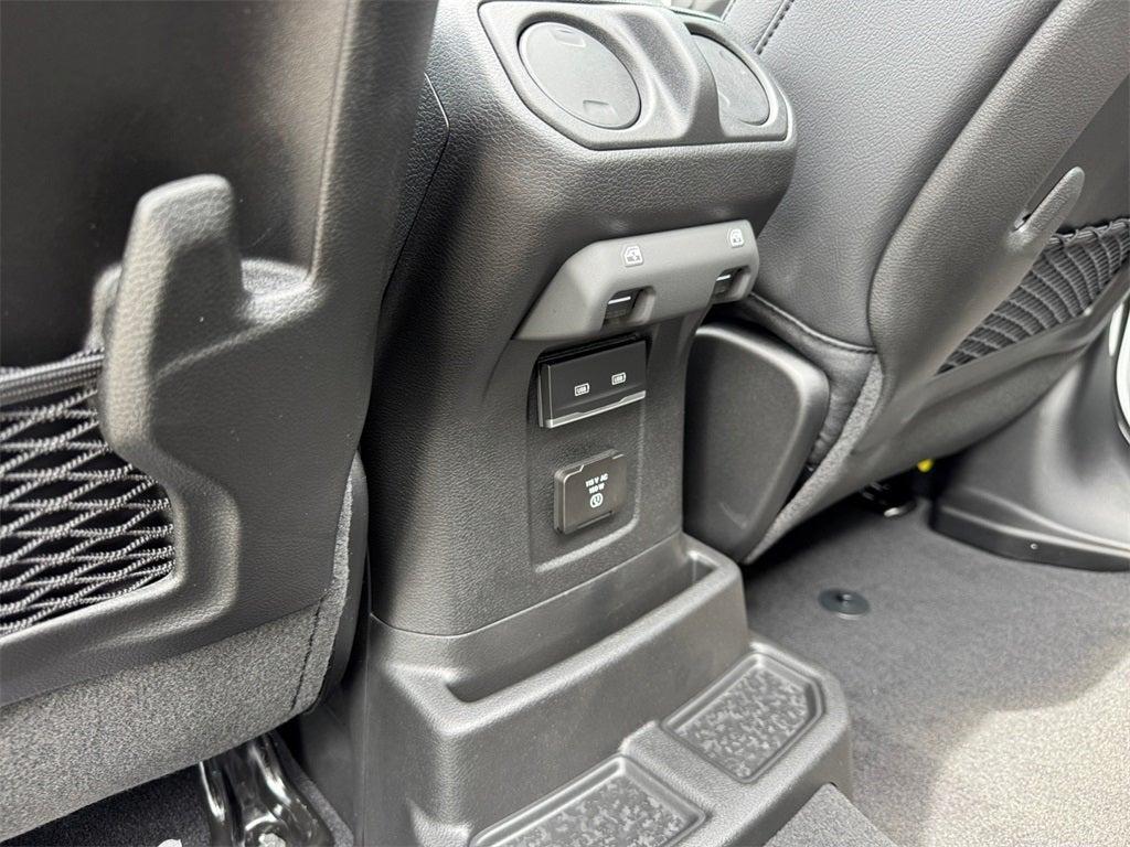 new 2025 Jeep Wrangler car, priced at $49,911