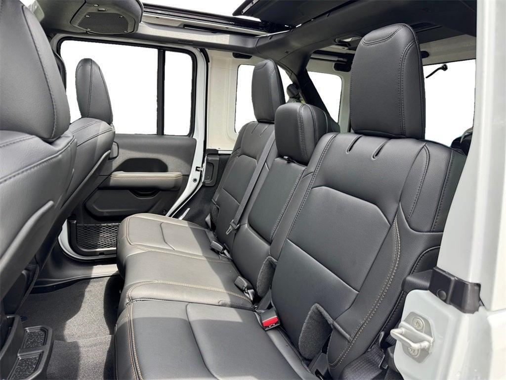 new 2025 Jeep Wrangler car, priced at $49,911