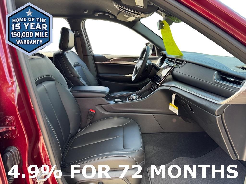 new 2025 Jeep Grand Cherokee car, priced at $38,945