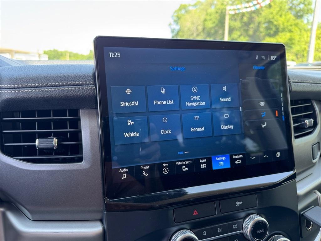 used 2022 Ford Expedition car, priced at $38,350