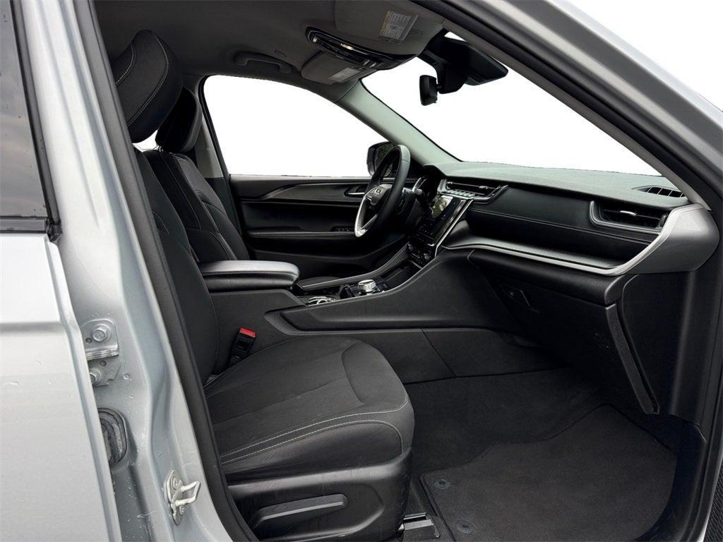 used 2023 Jeep Grand Cherokee L car, priced at $28,500